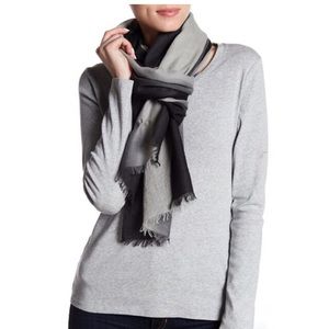 Amicale 100% cashmere scarf black and grey NWT
